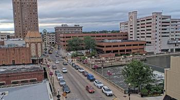 Weather camera view of City of Aurora IL.