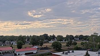 Weather camera view of Beecher ES.