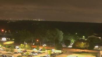 Weather camera view of Chippenham Hospital.