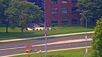 Weather camera view of Mercy West Hospital.