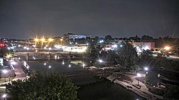 Weather camera view of City of Elgin.