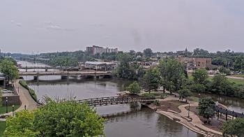 Weather camera view of City of Elgin.