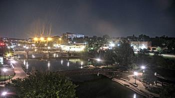 Weather camera view of City of Elgin.