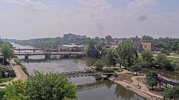 Weather camera view of City of Elgin.