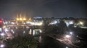 Weather camera view of City of Elgin.