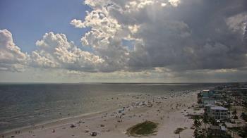 Weather camera view of DiamondHead & GullWing Beach Resorts.