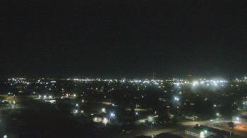 Weather camera view of Garden City Coop Inc - city center.