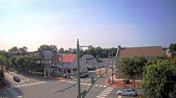 Weather camera view of JoJos Pizza.