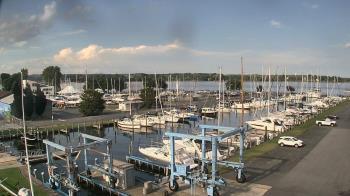 Weather camera view of Tidewater Marina.