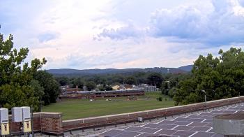 Weather camera view of Haverstraw Elementary School.