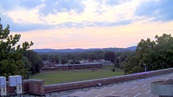 Weather camera view of Haverstraw Elementary School.