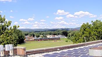 Weather camera view of Haverstraw Elementary School.
