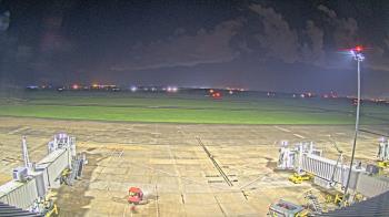 Weather camera view of Lake Charles Rgnl Arpt terminal bldg.