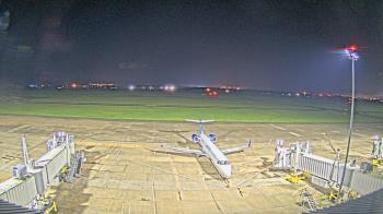 Weather camera view of Lake Charles Rgnl Arpt terminal bldg.