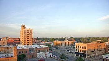 Weather camera view of KSAL Radio - Salina city.