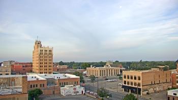 Weather camera view of KSAL Radio - Salina city.
