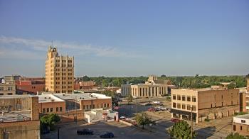 Weather camera view of KSAL Radio - Salina city.