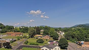 Weather camera view of Russell County Courthouse.