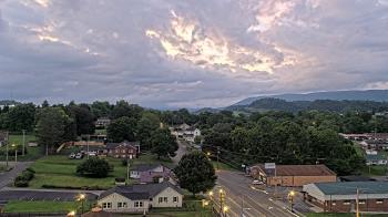 Weather camera view of Russell County Courthouse.