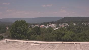 Weather camera view of Juniata High School.