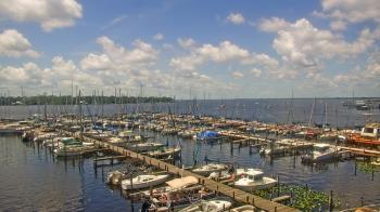 Weather camera view of Mandarin Holiday Marina.