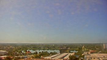 Weather camera view of Midflorida Credit Union.