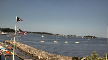 Weather camera view of Beach Point Club.