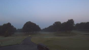 Weather camera view of Windyke Country Club.