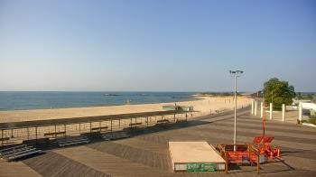Weather camera view of Ocean Beach Park.