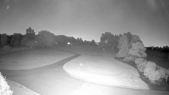 Weather camera view of Village Links of Glen Ellyn.